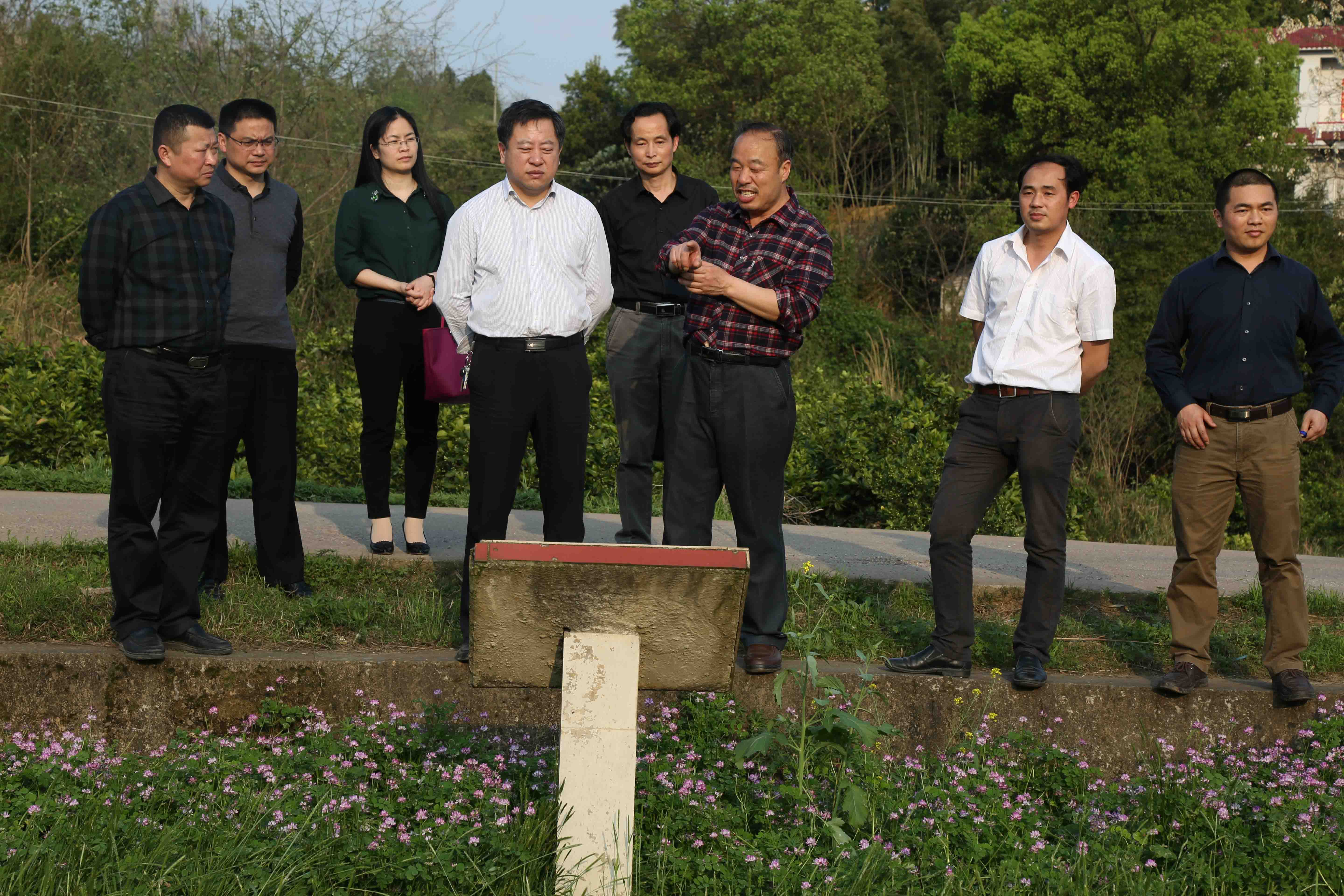 祁阳县县长周新辉考察祁阳站