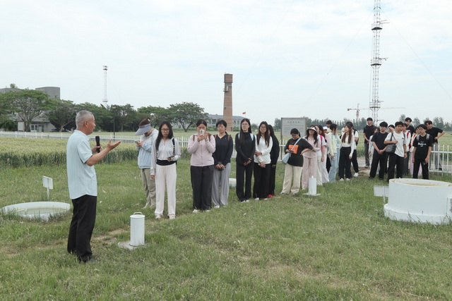 临沂大学资源环境学院学生到禹城站实习